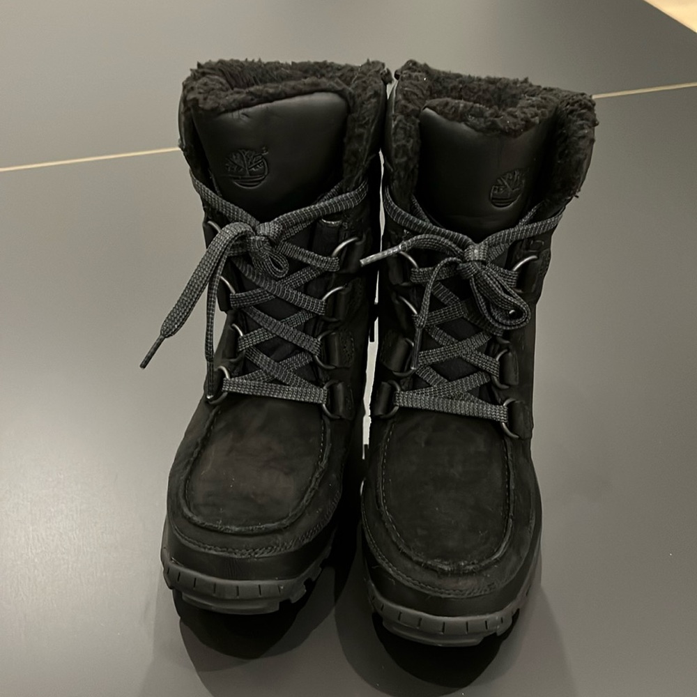 Boys timberland waterproof winter boots- never worn outside - like brand new
